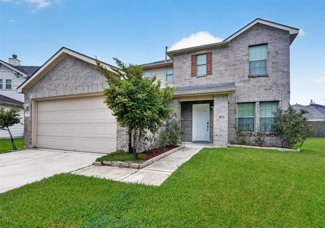 Photo 1 of Single family home for sale at 7130 Liberty Oak Ct, Houston, TX 77049 | MLS# 95295994 | Listing updated on 2026-09-20