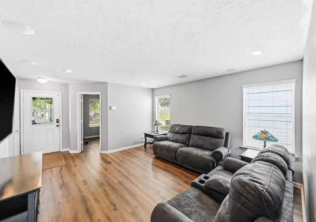Photo 4 of Single family home for sale at 3834 Jewel Point Dr, Spring, TX 77386 | MLS# 12983630 | Listing updated on 2026-09-08
