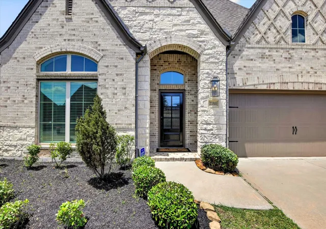 Photo 2 of Single family home for sale at 23310 Markstone Glen Ct, Katy, TX 77493 | MLS# 21182478 | Listing updated on 2026-09-23
