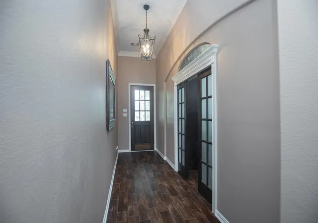 Photo 3 of Single family home for sale at 8207 Otter Crk Way, Missouri City, TX 77459 | MLS# 32094041 | Listing updated on 2026-08-14