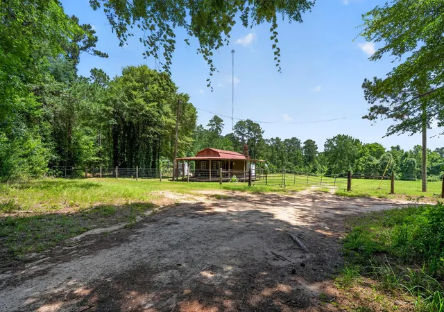 45th image of 103 Perry Dr, Coldspring, TX 77331 | MLS# 86006907