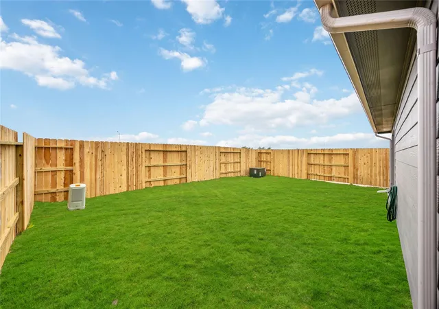 5th image of 13332 Mountain Mint Wy, Houston, TX 77048 | MLS# 25640770