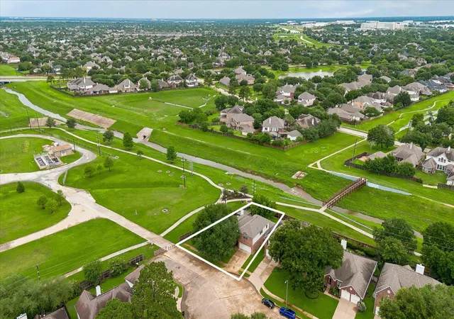 Photo 3 of Single family home for sale at 16542 Crossfield Dr, Houston, TX 77095 | MLS# 67158987 | Listing updated on 2026-09-17