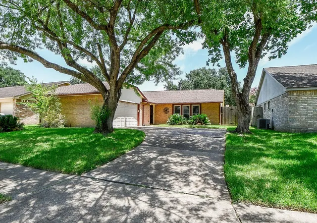 Photo 1 of Sale Pending at 7242 Skylight Ln, Houston, TX 77095 | MLS# 25159986 | Listing updated on 2026-09-22
