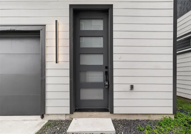 4th image of 1938 Laverne St, Houston, TX 77080 | MLS# 27840693