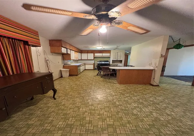 Photo 3 of Single family home for sale at 416 Mertie, Palacios, TX 77465 | MLS# 26596078 | Listing updated on 2026-08-17