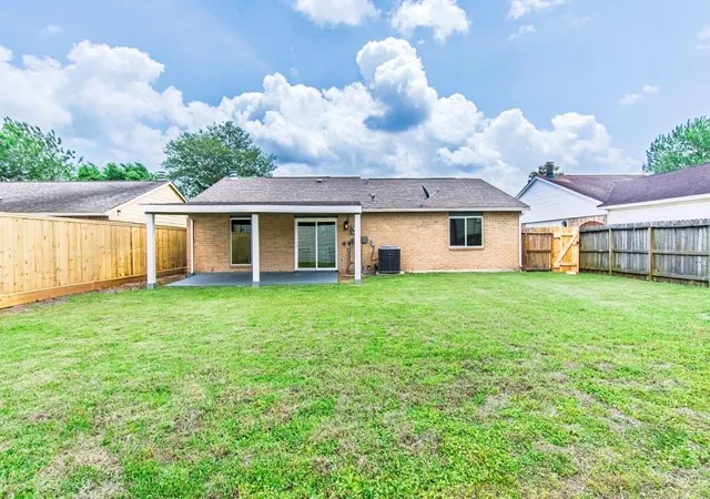 31st image of 318 Willoughby Dr, Richmond, TX 77469 | MLS# 42973670