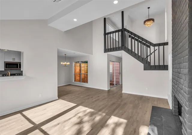 Photo 3 of Townhouse for sale at 1907 Trixie Ln, Houston, TX 77042 | MLS# 37929547 | Listing updated on 2026-09-12