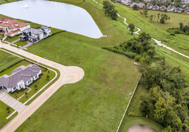 11th image of 62 Alexandra Way Cir, Richmond, TX 77469 | MLS# 22496472