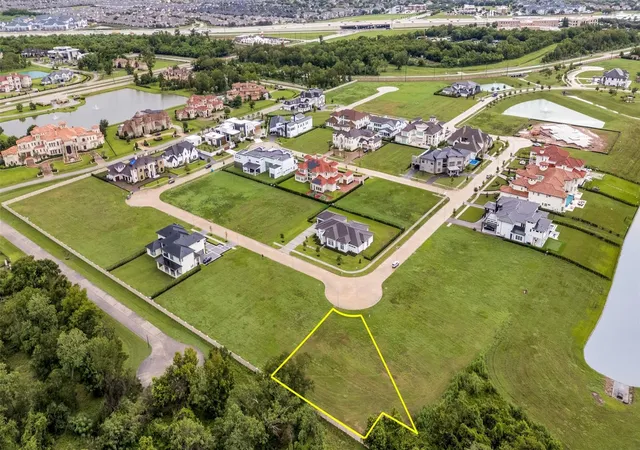 1st image of 62 Alexandra Way Cir, Richmond, TX 77469 | MLS# 22496472
