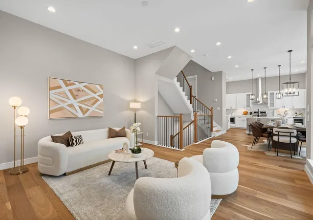 Photo 1 of Single family home for sale at 1177 W 19th Street, Houston, TX 77008 | MLS# 78645771 | Listing updated on 2026-09-19