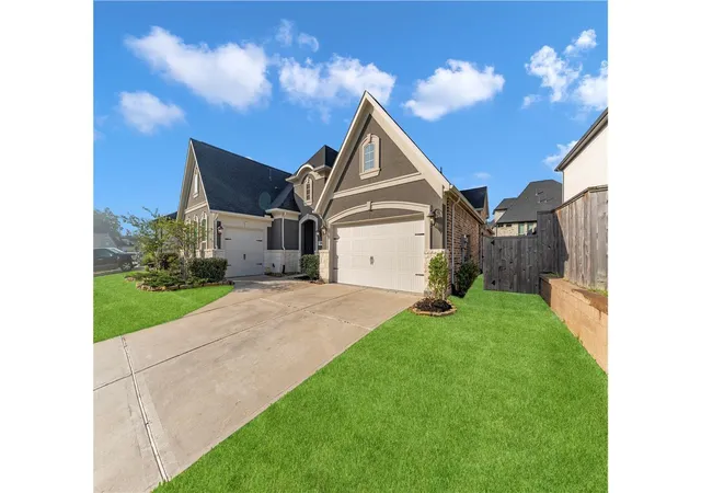 3rd image of 1014 Lakemont Bend Ln, Pinehurst, TX 77362 | MLS# 65834068