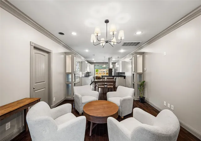4th image of 608 Jewett St, Houston, TX 77009 | MLS# 5661062