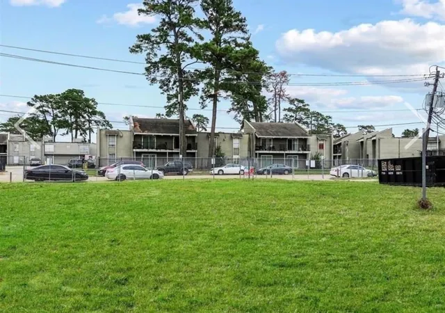 Photo 4 of Land for sale at 5723 Lost Forest Dr, Houston, TX 77092 | MLS# 38399087 | Listing updated on 2026-08-11