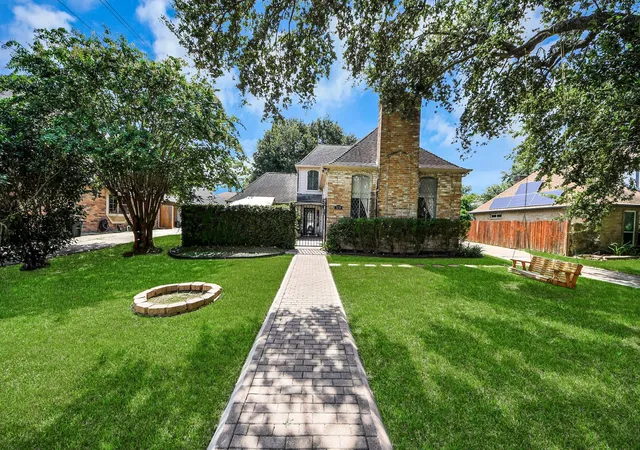 2nd image of 3238 Ashton Park Dr, Houston, TX 77082 | MLS# 22852581