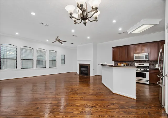 1st image of 2304 Jackson St, Houston, TX 77004 | MLS# 62275205