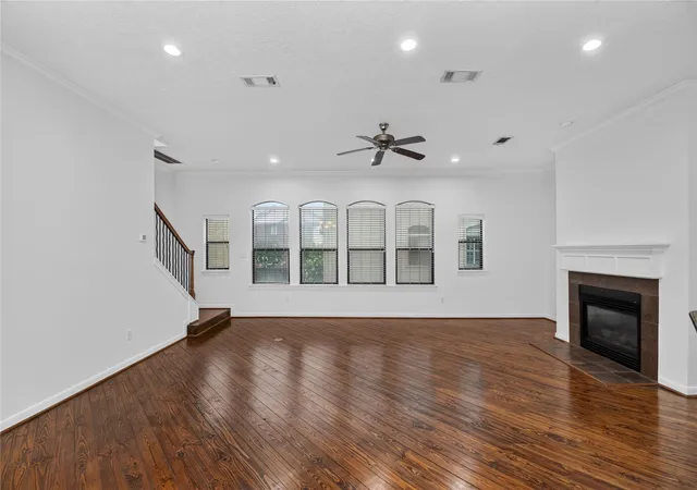 2nd image of 2304 Jackson St, Houston, TX 77004 | MLS# 62275205