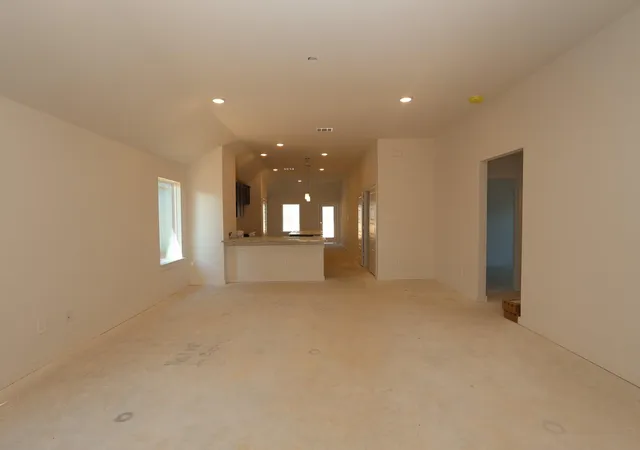 Photo 2 of Single family home for sale at 613 Falling Cave Dr, Willis, TX 77378 | MLS# 87052106 | Listing updated on 2026-09-15