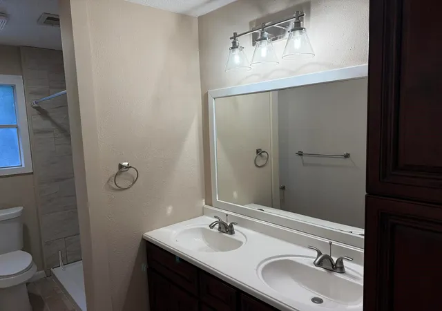 Photo 3 of Single family home for sale at 9415 Kilrenny Dr, Spring, TX 77379 | MLS# 10365671 | Listing updated on 2026-09-15