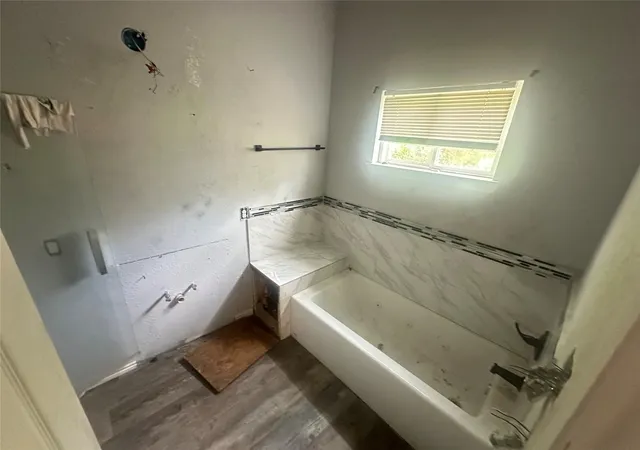 Photo 4 of Single family home for sale at 4713 Earline St, Houston, TX 77016 | MLS# 60141854 | Listing updated on 2026-09-03