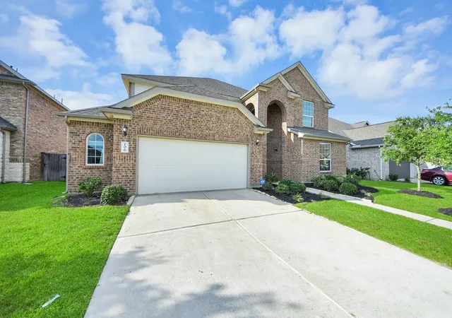 1st image of 106 Indian Wells Dr, Manvel, TX 77578 | MLS# 7242810