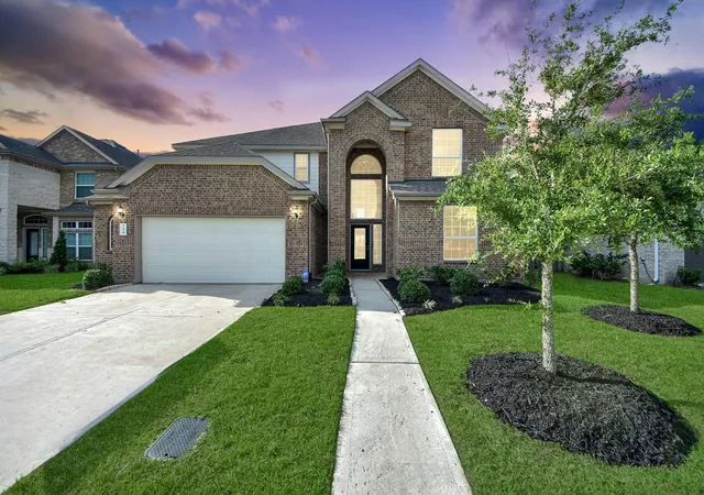 3rd image of 106 Indian Wells Dr, Manvel, TX 77578 | MLS# 7242810