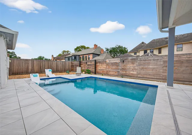 3rd image of 1411 Kelliwood Oaks Dr, Katy, TX 77450 | MLS# 19434768