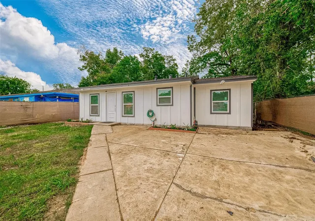18th image of 4926 Pershing St, Houston, TX 77033 | MLS# 65707522