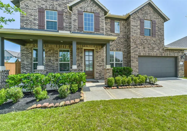 2nd image of 12615 Jetty Ridge Dr, La Marque, TX 77568 | MLS# 57320004
