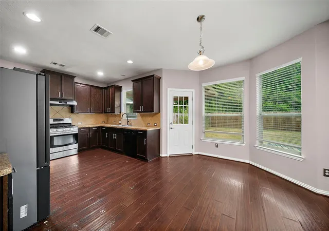 5th image of 2910 Lakecrest Ridge Dr, Katy, TX 77493 | MLS# 39062836