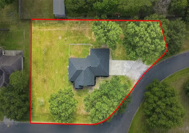 48th image of 1002 Ransom St, Anahuac, TX 77514 | MLS# 73919985