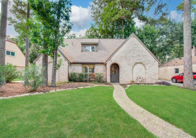 Photo 3 of Single family home for sale at 11514 Normont Dr, Houston, TX 77070 | MLS# 39436005 | Listing updated on 2026-09-19