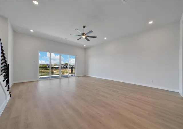 Photo 4 of Single family home for sale at 4408 Tucker Ln, Seabrook, TX 77586 | MLS# 54952902 | Listing updated on 2026-09-02