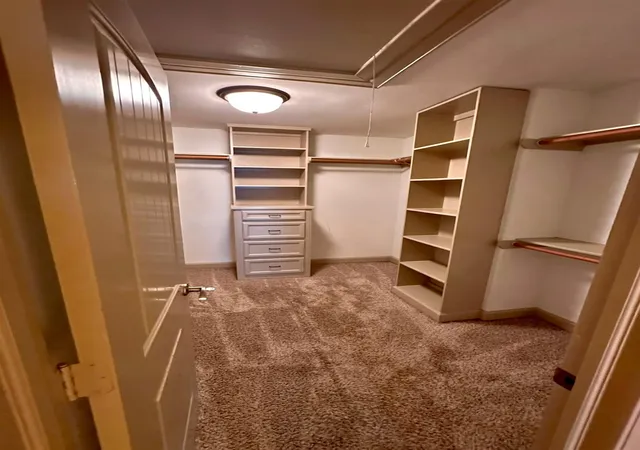 3rd image of 214 Detering St, Houston, TX 77007 | MLS# 52295881