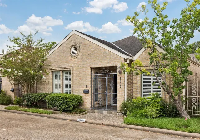 1st image of 9606 Bayou Brook St, Houston, TX 77063 | MLS# 56897383