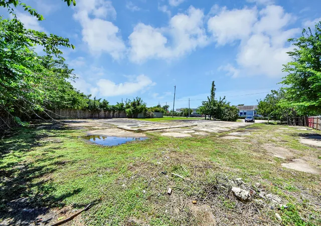 10th image of 3031 Hwy 146, La Porte, TX 77571 | MLS# 79791740