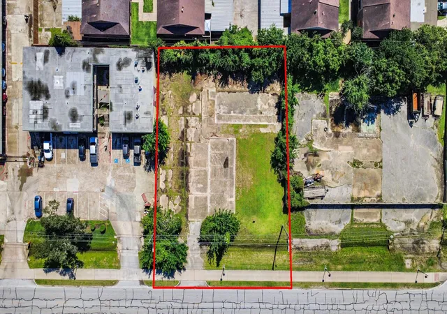 2nd image of 3031 Hwy 146, La Porte, TX 77571 | MLS# 79791740