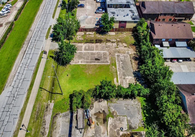 Photo 4 of Land for sale at 3031 Highway 146, La Porte, TX 77571 | MLS# 79791740 | Listing updated on 2026-08-12