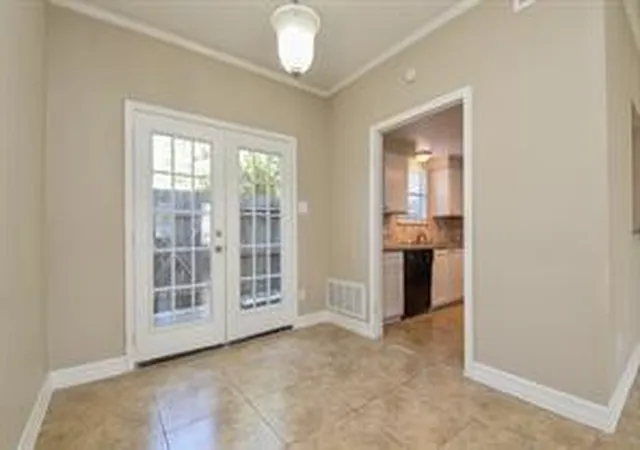 5th image of 11710 Southlake Dr #22, Houston, TX 77077 | MLS# 2451739