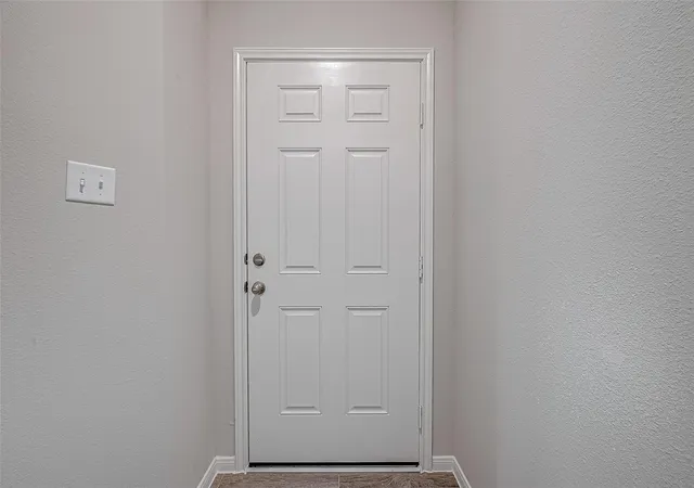 5th image of 206 Colonnade Reflection Dr, Crosby, TX 77532 | MLS# 55745669