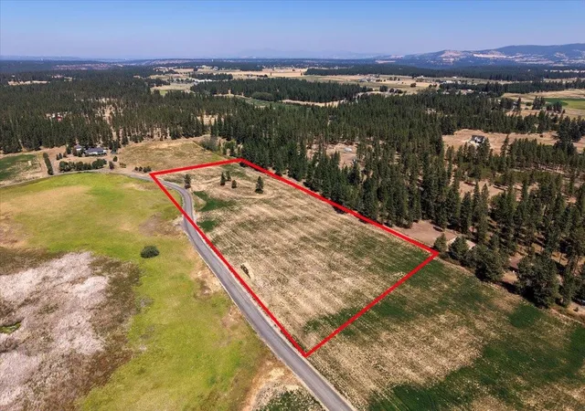 Photo 2 of Land for sale at Xx S Gwendolyn Ln, Spokane, WA 99004 | MLS# 202622274 | Listing updated on 2026-08-14