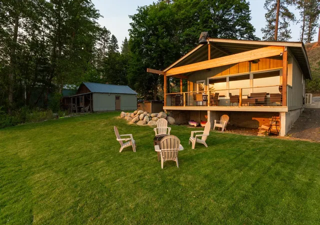 1st image of 40211 N Grays Ln, Elk, WA 99009 | MLS# 202622310