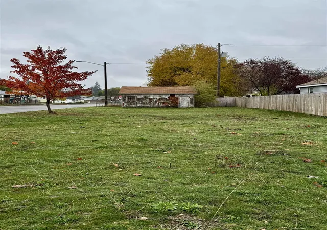 3rd image of 5826 N Madison St, Spokane, WA 99205 | MLS# 202622325
