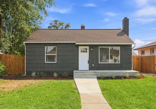 1st image of 1228 E Garland Ave, Spokane, WA 99207 | MLS# 202622498