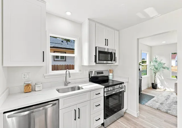 4th image of 1228 E Garland Ave, Spokane, WA 99207 | MLS# 202622498