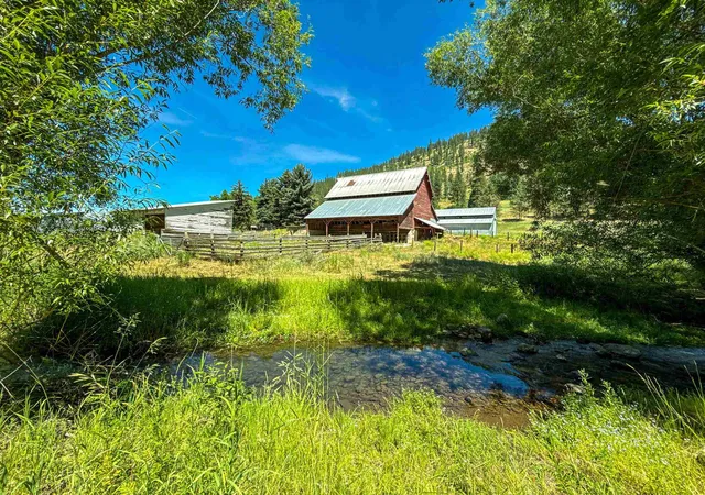image of 3066 Wrights Valley Rd, Chewelah, WA 99109 | MLS# 202622678