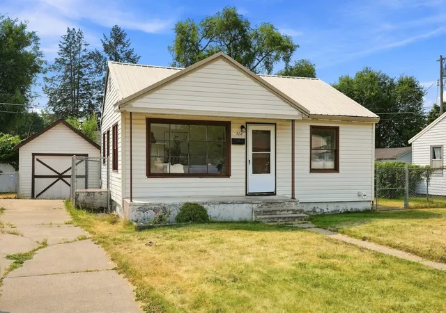 2nd image of 524 E Joseph Ave, Spokane, WA 99208 | MLS# 202622708