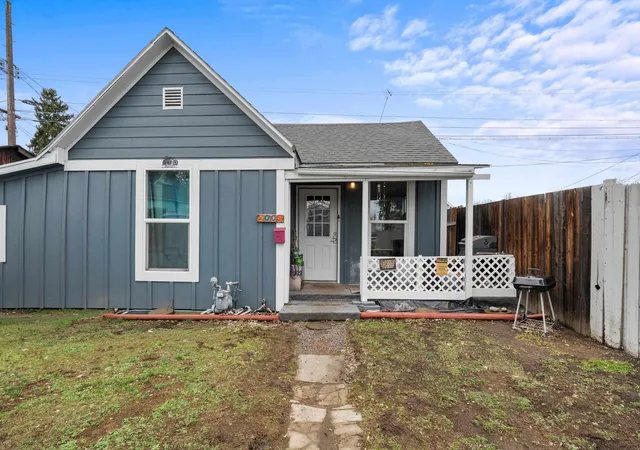2nd image of 2009 W Mansfield Ave, Spokane, WA 99205 | MLS# 202622758