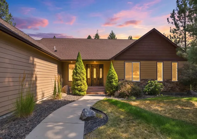 1st image of 8508 S Vicari Rd, Spokane, WA 99206 | MLS# 202622842