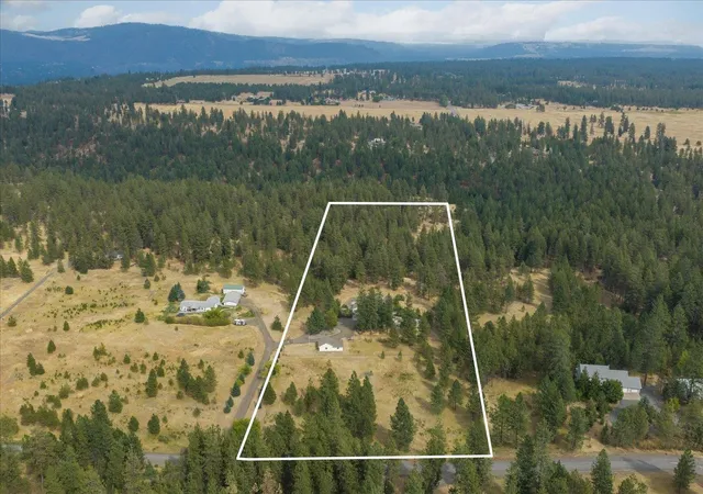 50th image of 13626 N Friendship Ln, Nine Mile Falls, WA 99026 | MLS# 202623036